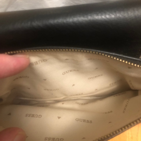 Guess Aria mini crossbody purse - Picture 5 of 6